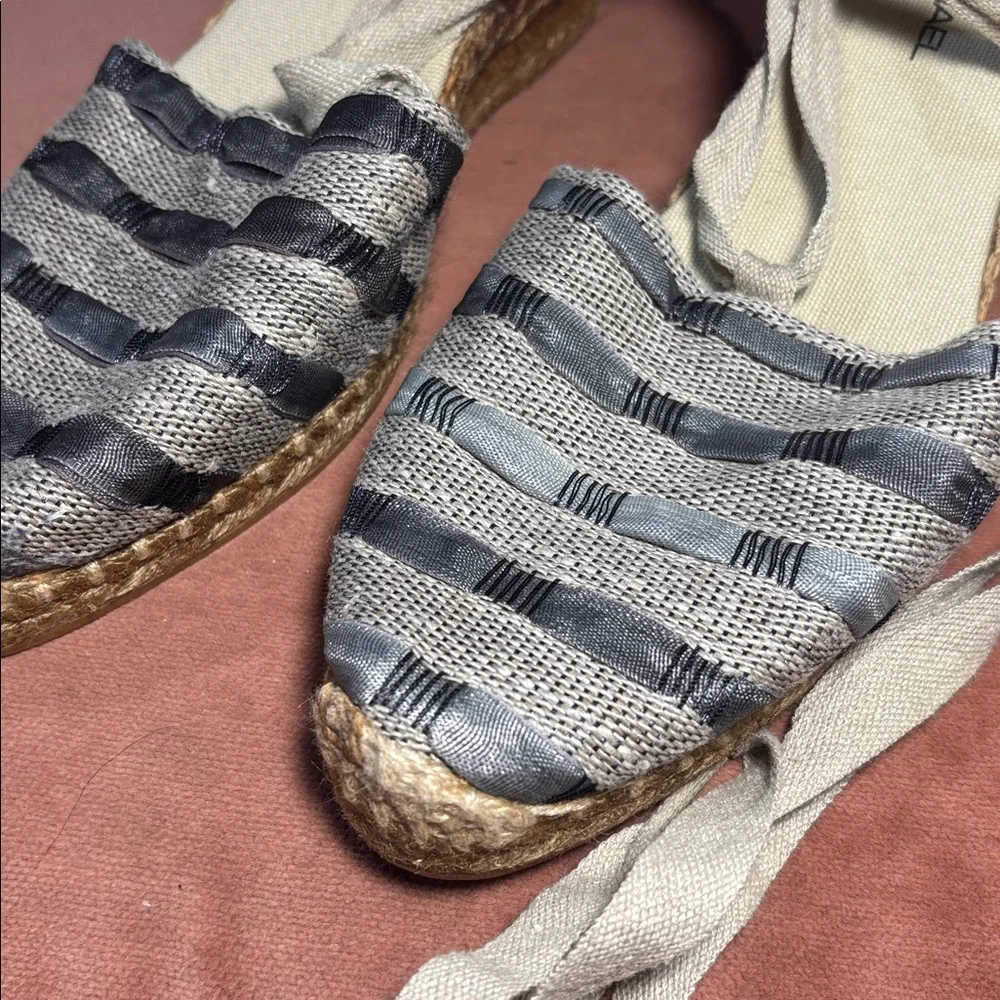 Eric Michael wrap wedge espadrille carpi blue ribbon striped summer shoe 8.5